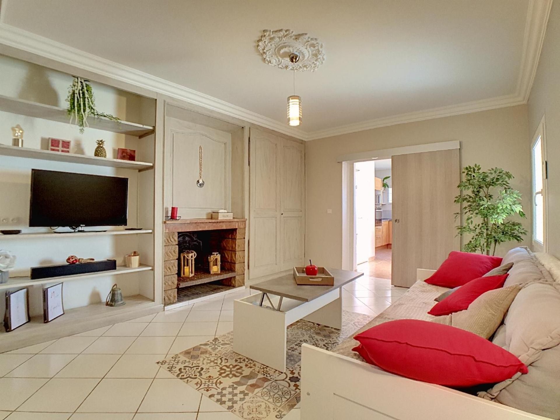Stop Chez M Cozy # Qualite # Confort # Simplicite Pierre-Bénite Exterior foto